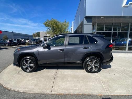 2021 Toyota RAV4 Prime SE