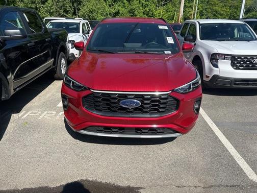 RAPID RED MET TINTED CC 2023 Ford Escape ST-LINE ELITE
