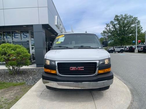 Summit White 2024 GMC Savana 2500 WORK VAN