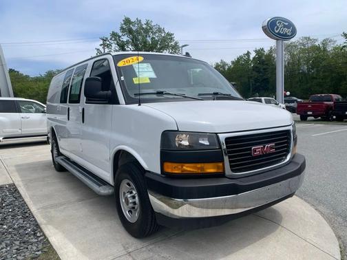 Summit White 2024 GMC Savana 2500 WORK VAN