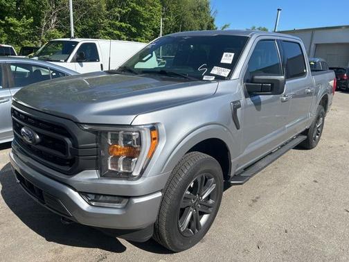 ICONIC SILVER METALLIC 2023 Ford F-150 XLT