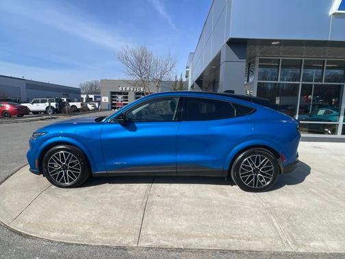 VELOCITY BLUE METALLIC 2025 Ford Mustang Mach-E PREMIUM