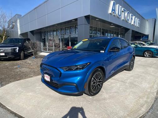 VELOCITY BLUE METALLIC 2025 Ford Mustang Mach-E PREMIUM