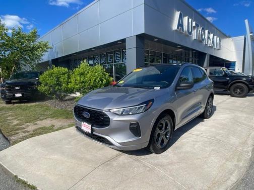 ICONIC SILVER METALLIC 2023 Ford Escape ST-LINE