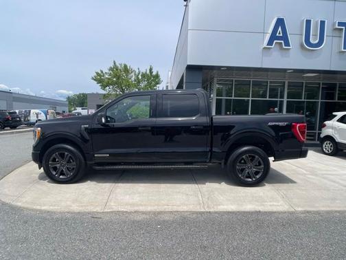 AGATE BLACK METALLIC 2023 Ford F-150 XLT