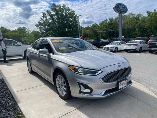 INGOT SILVER METALLIC 2019 Ford Fusion Energi TITANIUM