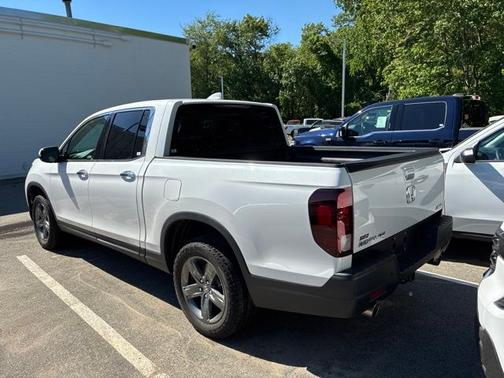 White 2023 Honda Ridgeline RTL-E