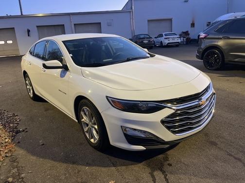 2024 Chevrolet Malibu LT W/1LT