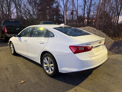 2024 Chevrolet Malibu LT W/1LT