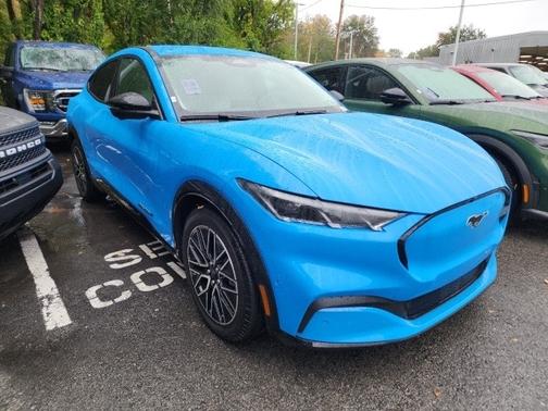 2024 Ford Mustang Mach-E PREMIUM