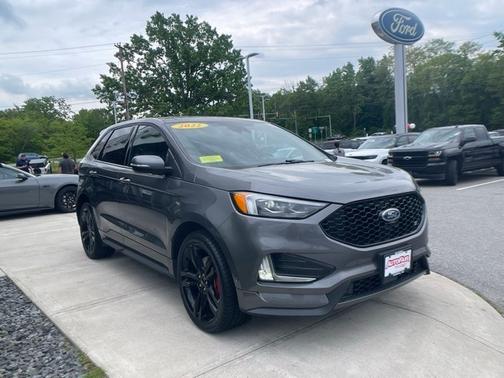 2022 Ford Edge ST