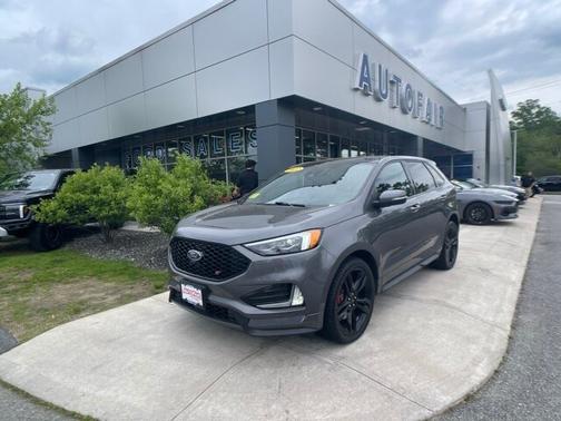 2022 Ford Edge ST