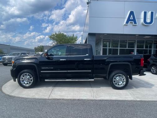 2019 GMC Sierra 1500 DENALI