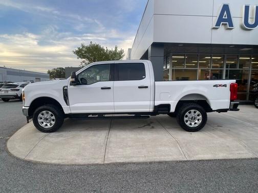 2024 Ford F-250 XLT