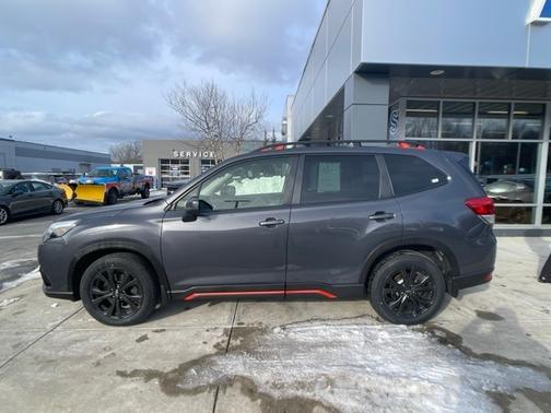 2022 Subaru Forester SPORT