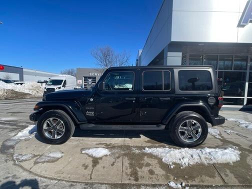 2019 Jeep Wrangler Unlimited SAHARA