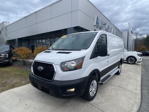 2024 Ford Transit-250 BASE
