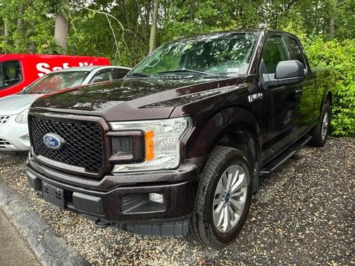 MAGMA RED 2018 Ford F-150 XL