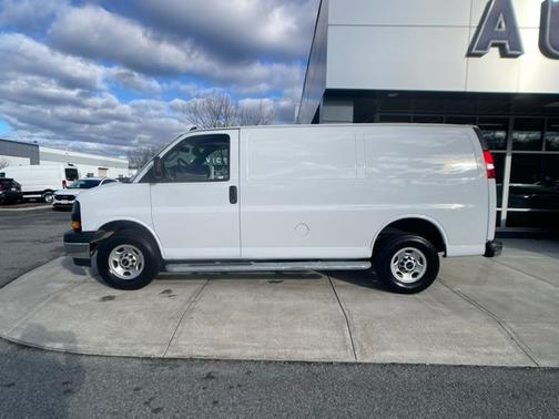 2024 GMC Savana 2500 WORK VAN
