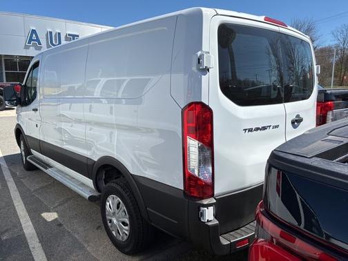 OXFORD WHITE 2025 Ford Transit-250 BASE