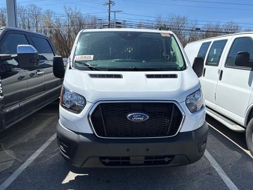 OXFORD WHITE 2025 Ford Transit-250 BASE