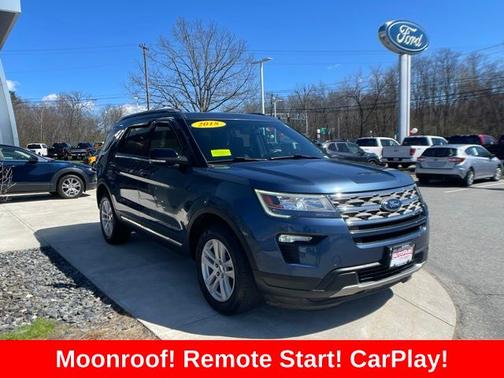 BLUE METALLIC 2018 Ford Explorer XLT