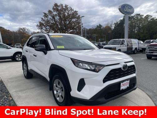 2020 Toyota RAV4 LE