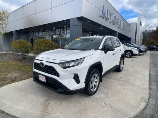 2020 Toyota RAV4 LE