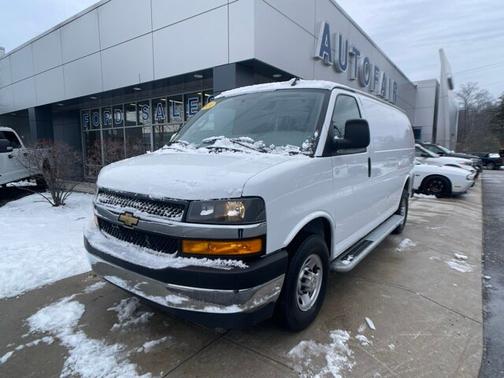 2024 Chevrolet Express 2500 WORK VAN