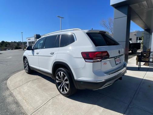 Pure White 2019 Volkswagen Atlas 3.6 SEL PREMIUM
