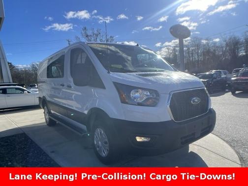 2024 Ford Transit-250 BASE