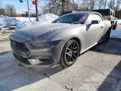2025 Ford Mustang ECOBOOST PREMIUM