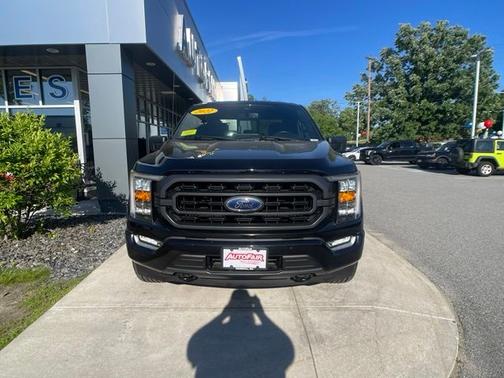 AGATE BLACK METALLIC 2022 Ford F-150 XLT