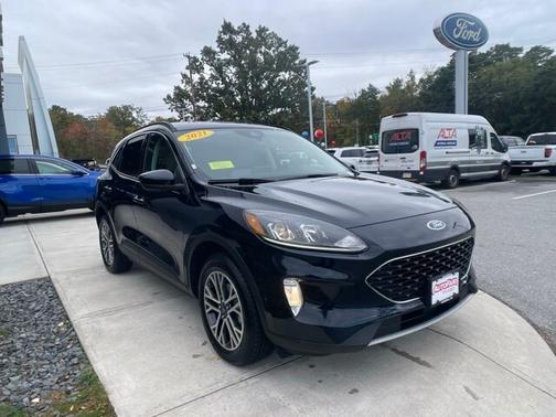 2021 Ford Escape SEL