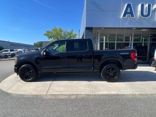 AGATE BLACK METALLIC 2023 Ford F-150 LARIAT