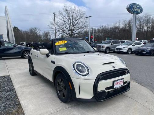 Pepper White 2022 MINI Convertible COOPER S