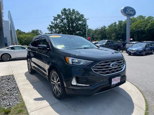 2021 Ford Edge TITANIUM