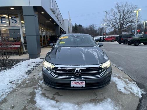 2024 Volkswagen Jetta 1.5T SE