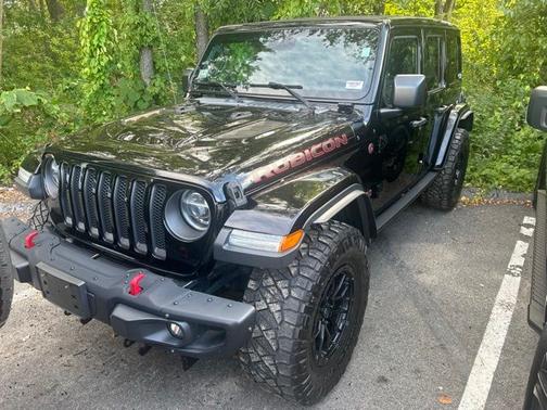 Black Clearcoat 2021 Jeep Wrangler Unlimited RUBICON