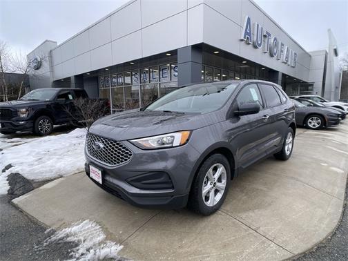 2023 Ford Edge SE