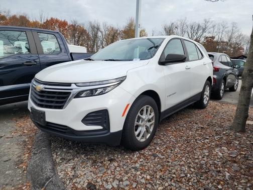 2022 Chevrolet Equinox LS