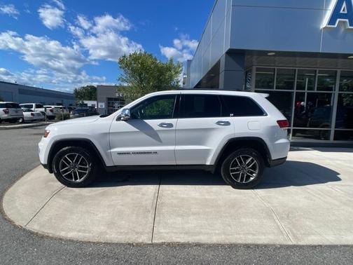 2022 Jeep Grand Cherokee LIMITED
