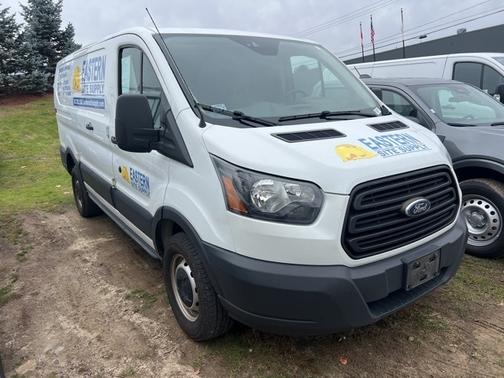 2019 Ford Transit-250 130 WB LOW ROOF CARGO