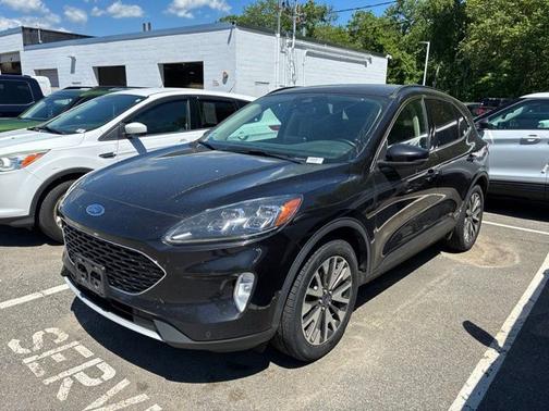 AGATE BLACK METALLIC 2020 Ford Escape TITANIUM