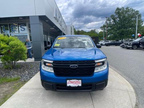 VELOCITY BLUE METALLIC 2022 Ford Maverick XL