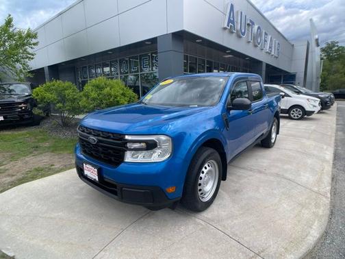 VELOCITY BLUE METALLIC 2022 Ford Maverick XL
