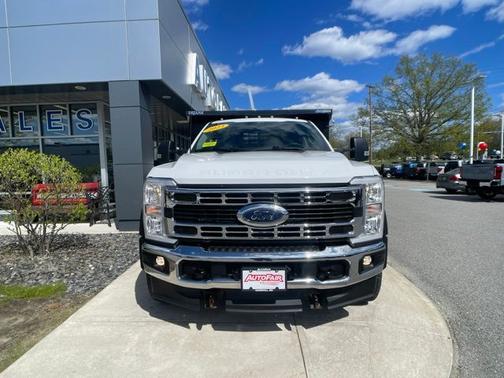 OXFORD WHITE 2023 Ford F-450 XL