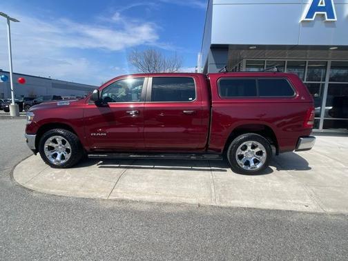 Delmonico Red Pearlcoat 2019 RAM 1500 BIG HORN/LONE STAR