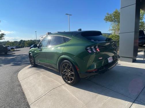 2024 Ford Mustang Mach-E GT