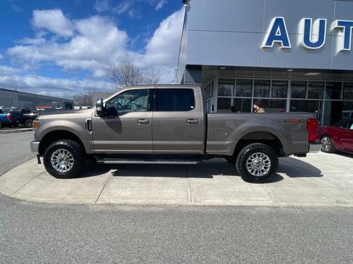 STONE GRAY 2020 Ford F-250 XLT